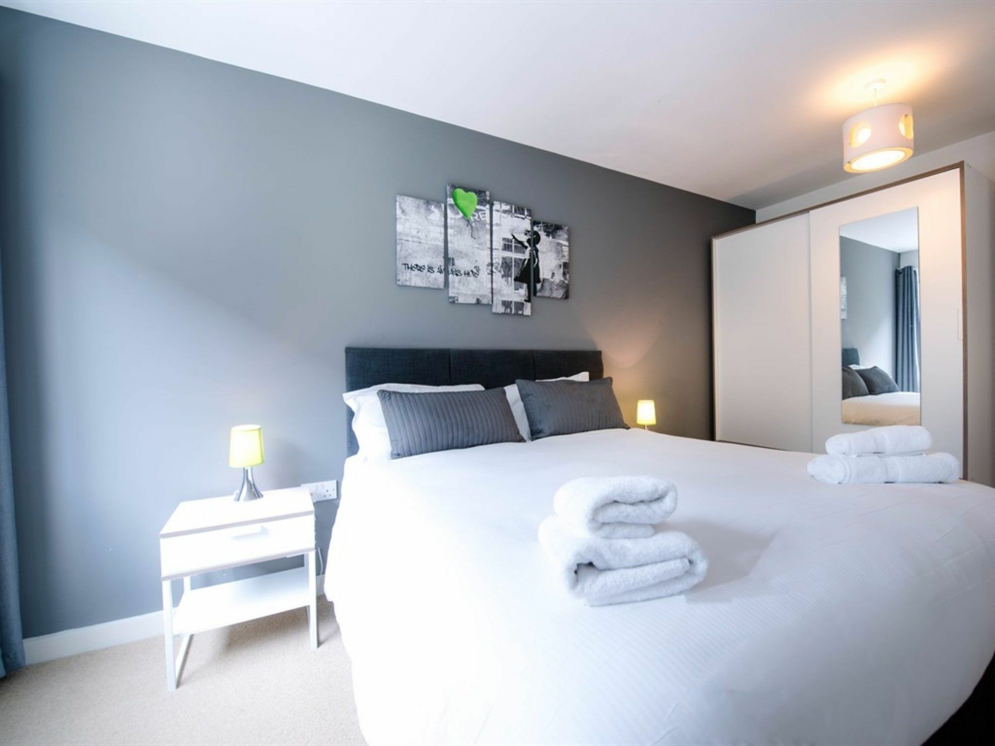 Inspired Apartments Salford  Dış mekan fotoğraf